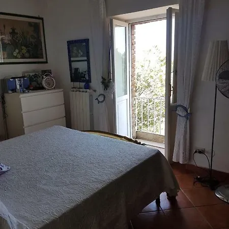 Marianna Apartmán Terracina